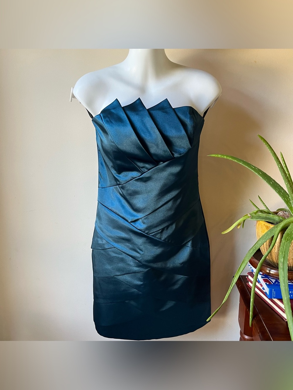 Jessica McClintock vtg strapless satin peacock blue pleated cocktail dress 6